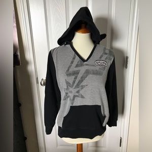 ❌ *SOLD* San Antonio Spurs Pullover Hoodie